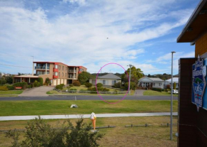 68 Lamont Bermagui